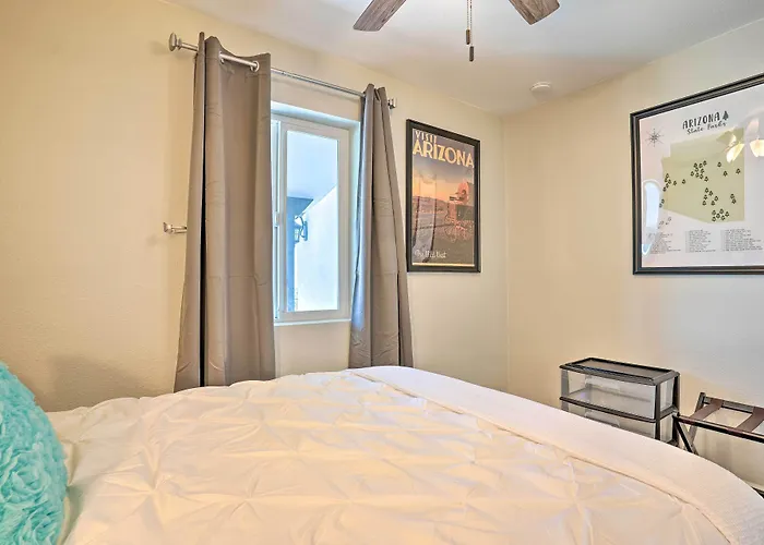 Panoramic Mtn Views: Sunset Sanctuary Holiday home