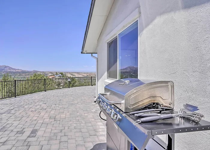 Panoramic Mtn Views: Sunset Sanctuary *